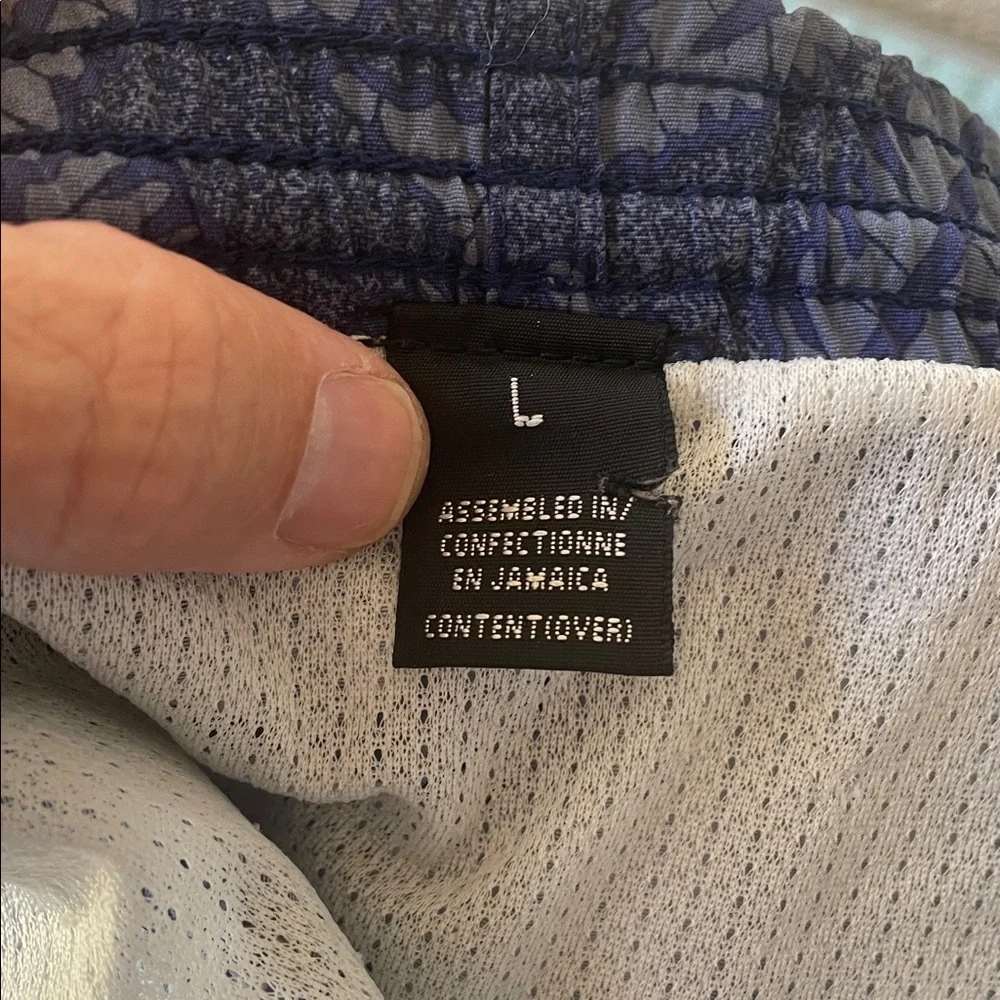 Patagonia Blue Leafy Pattern Lined Swim Trunks L